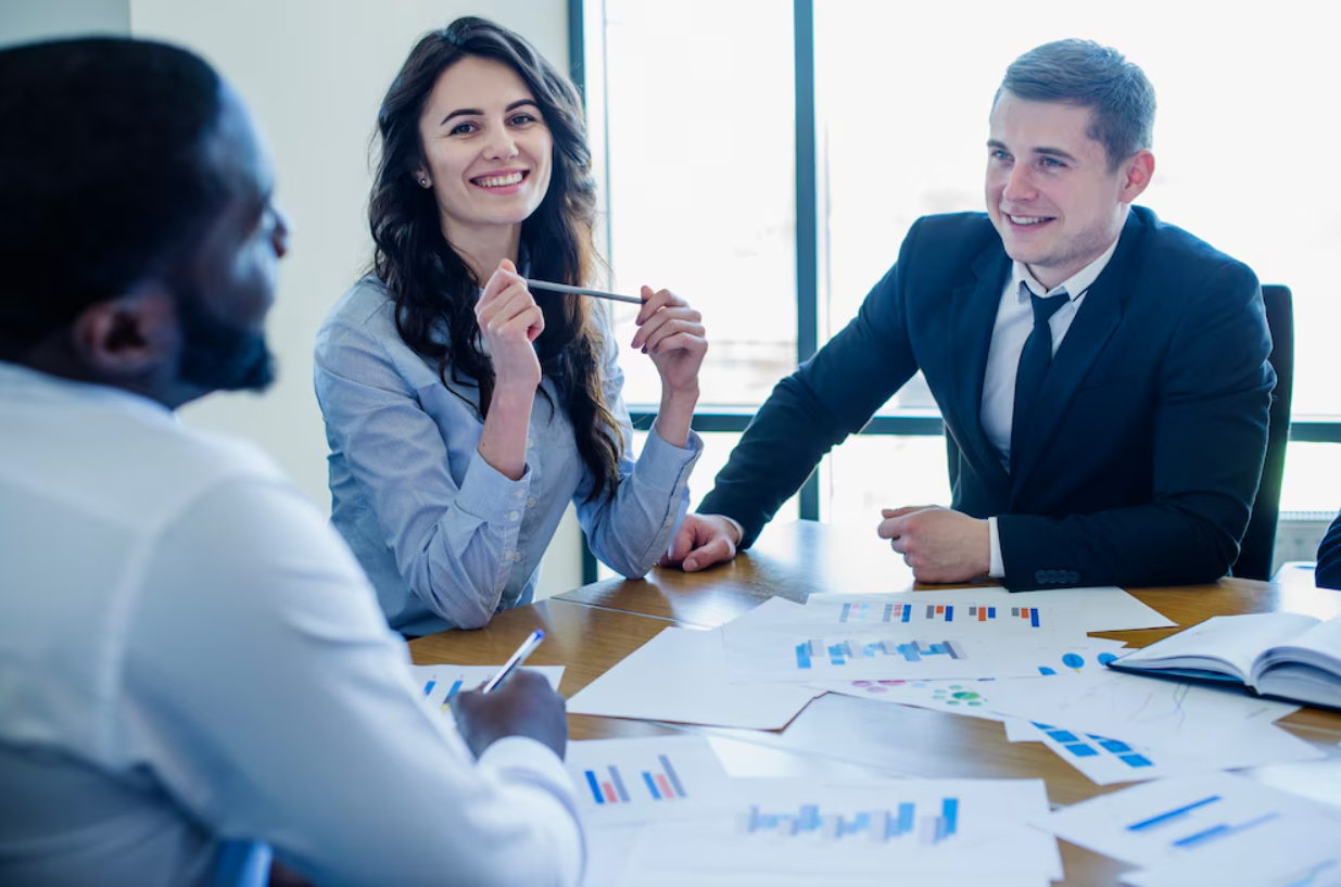 From Start to Finish: A Step-by-Step Guide to Creating Your Investor Pitch Deck