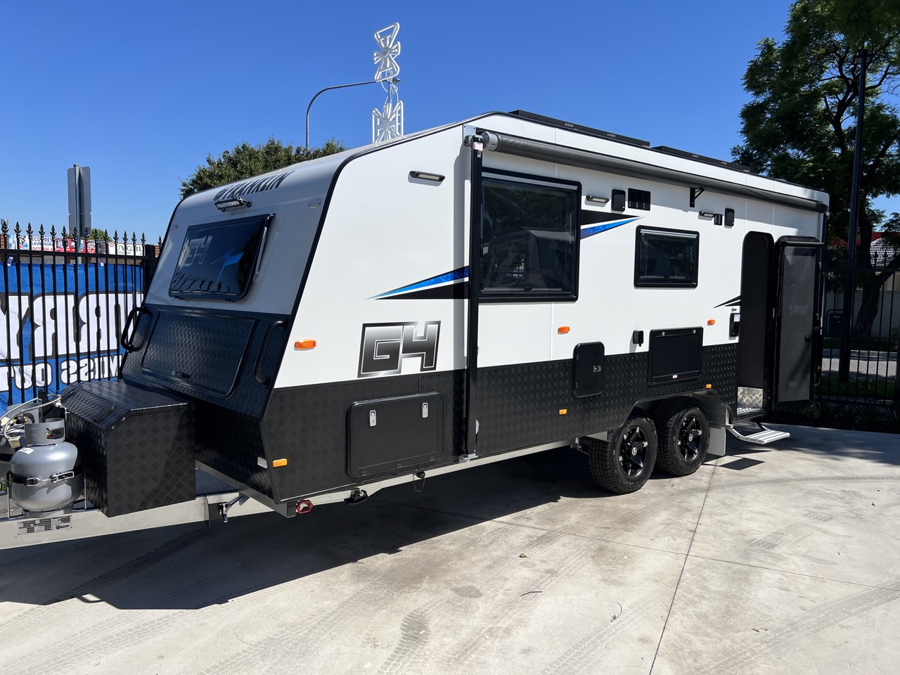 Explore Semi Off Road Caravans for Sale in Adelaide - Explorer Caravan Sales