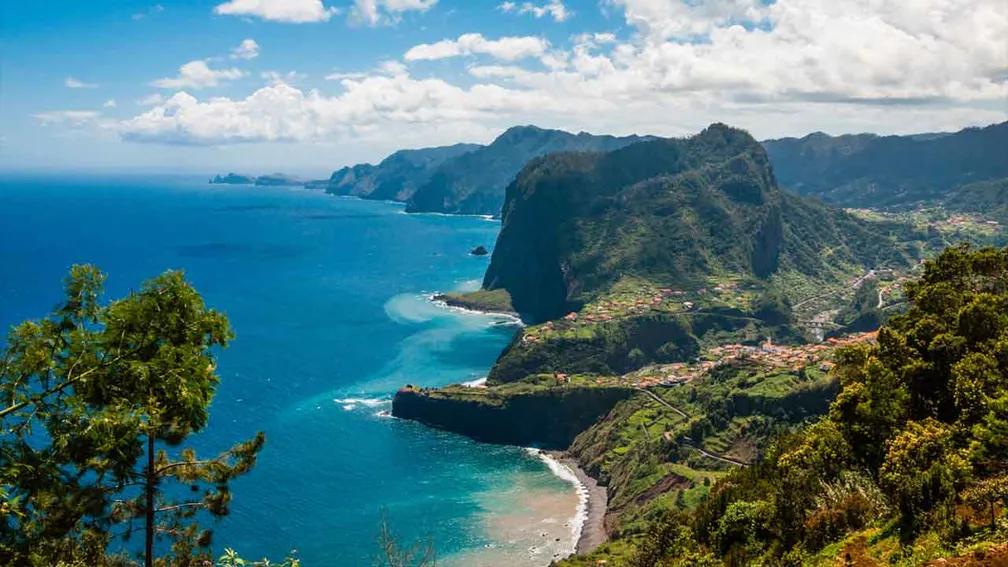 Madeira Island Guide: The Pearl of the Atlantic in Portugal