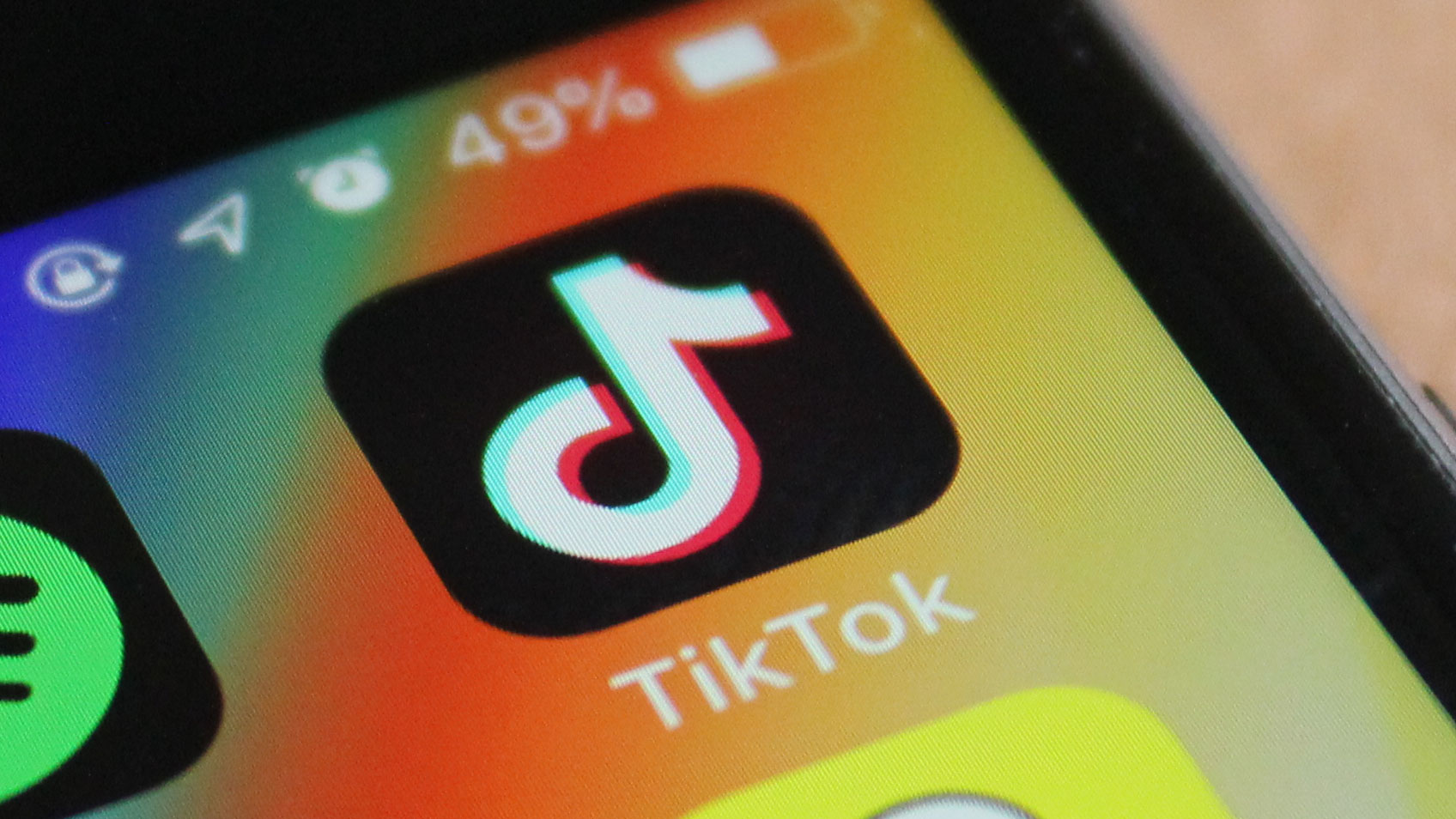 How to Change the TikTok Location