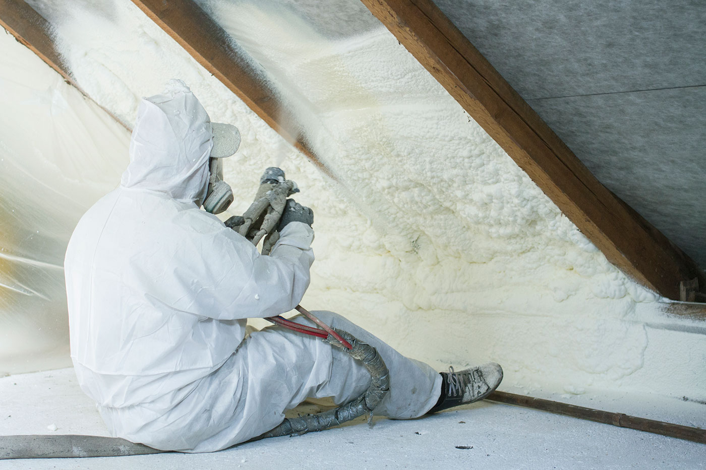 5 Areas Where Spray Foam Insulation is Avoided in Commercial Buildings