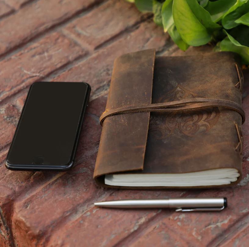 Discover the Timeless Elegance of Men's Leather Journals