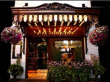 How Italian Restaurants Serve You & Help You Feel Special