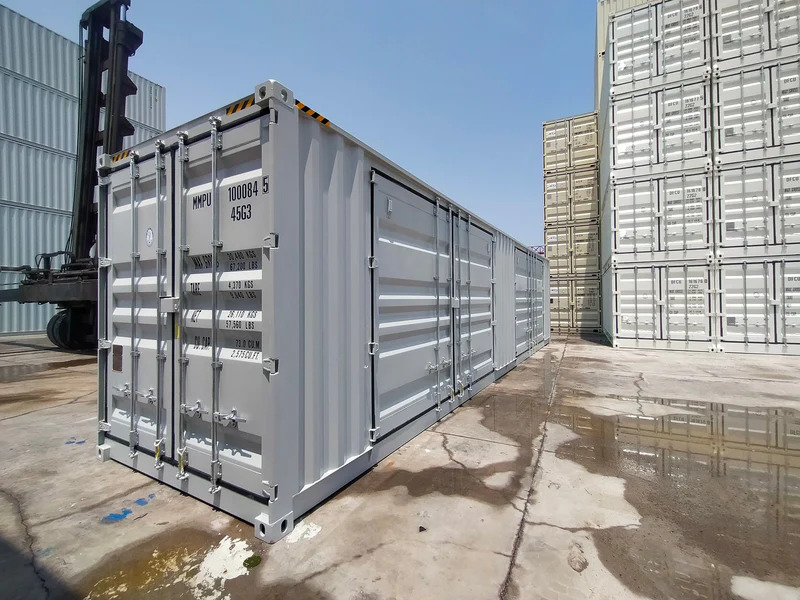 Fleksibel 40 fods container med sideåbning – optimal lagerplads og sikker opbevaring