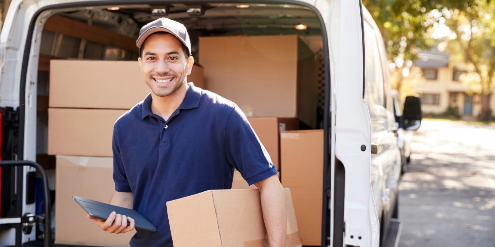 Does courier software help a small business?