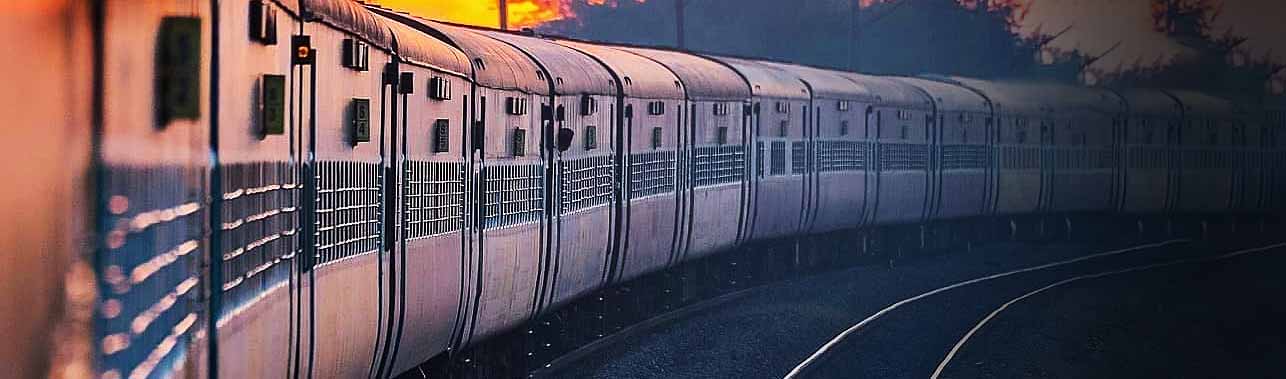 PNR Status Live Enquiry | Check IRCTC  PNR Status Online - RailYatri