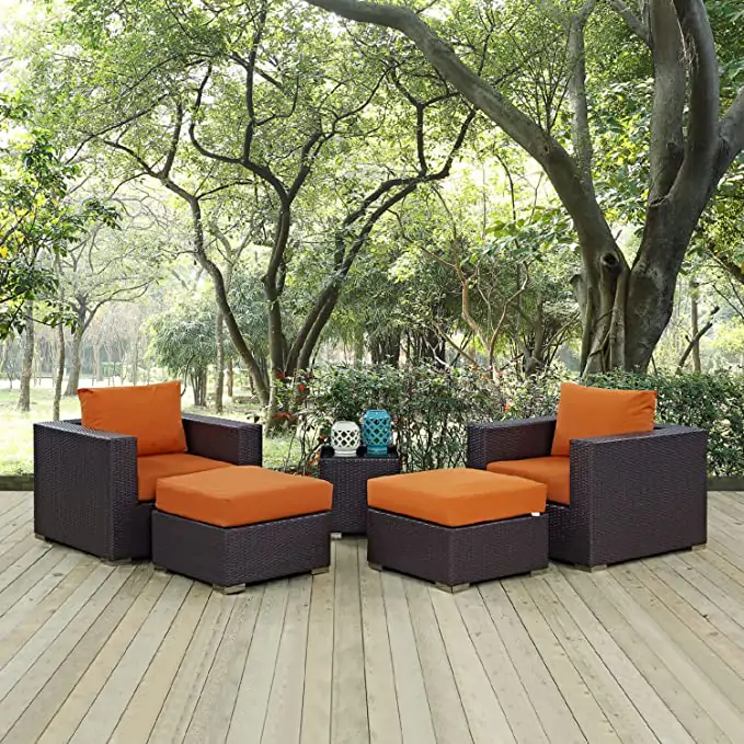How to Maintain and Care for Your Outdoor Furniture Year-Round