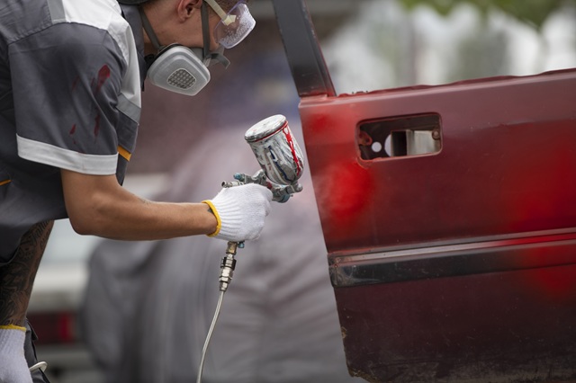 Why Paint Polishing in Orange County is Essential for Car Owners