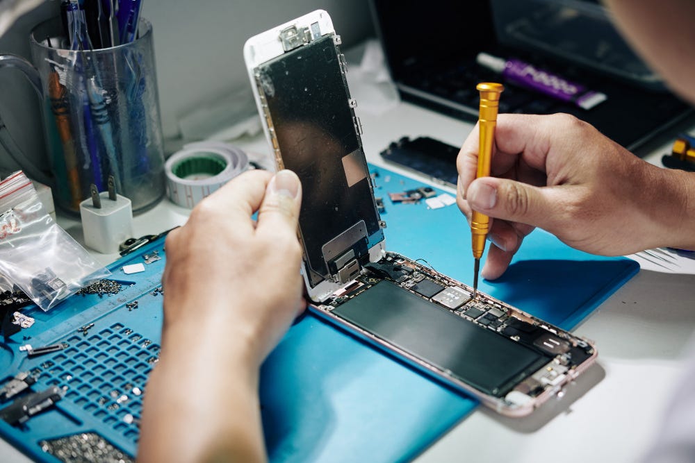 Try These Hacks to Fix Your Unresponsive iPhone 
