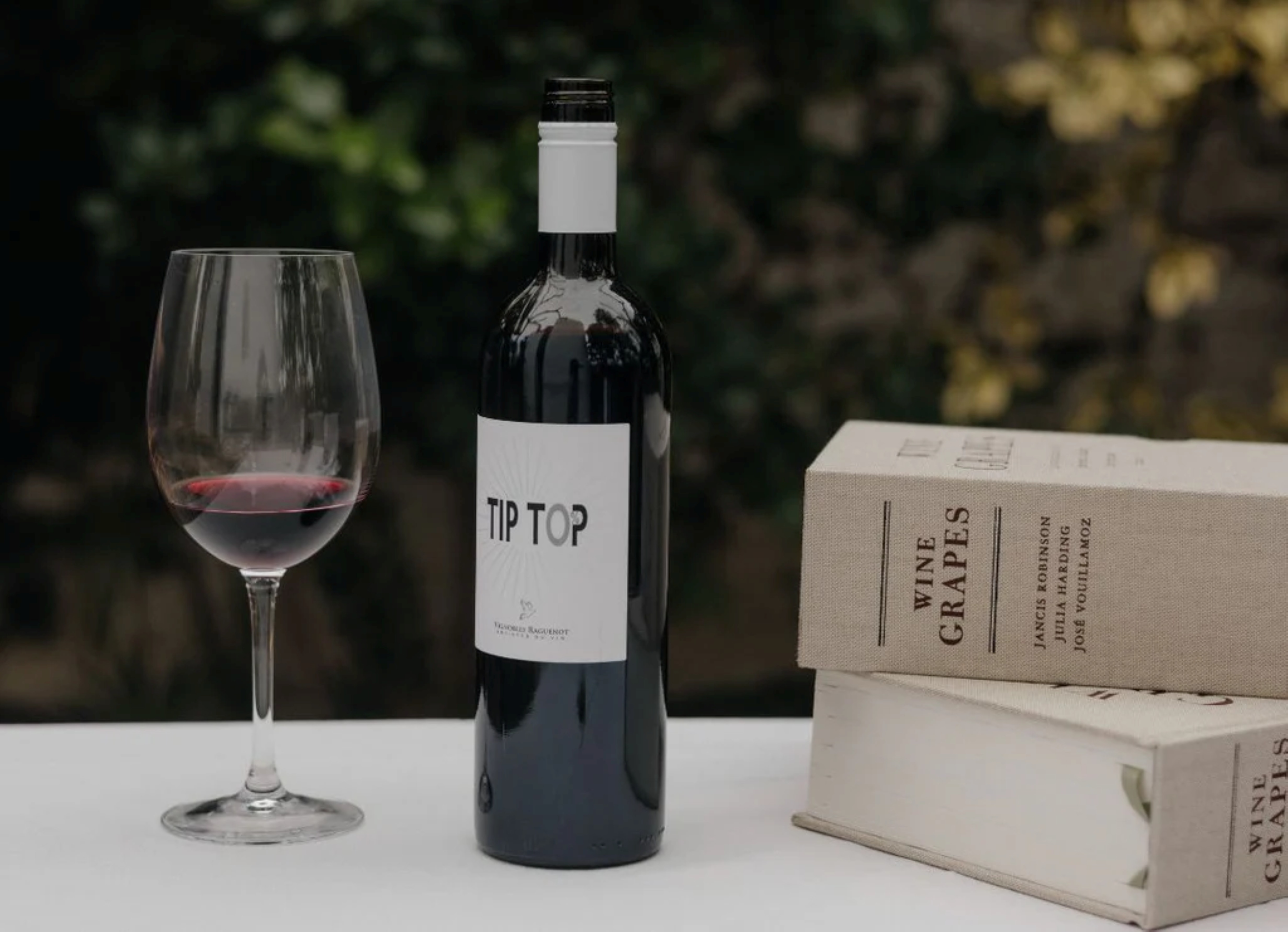 The 10 Best Red Wines for Your Easter Feast