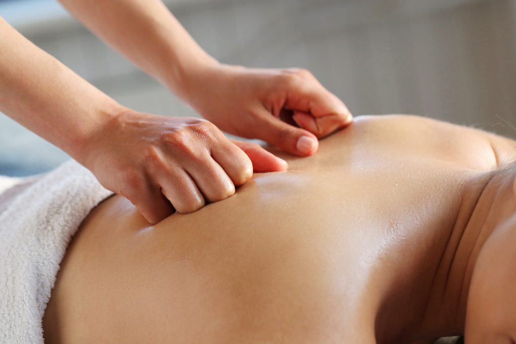 The Ultimate Guide to Hot Stone Massage in Dubai
