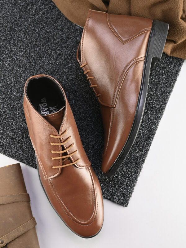 A Gentleman's Guide: Navigating the World of Men's Formal Shoes