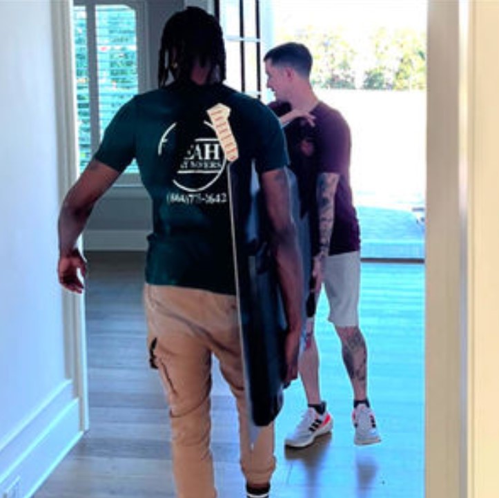 How does hiring moving labor simplify your move?