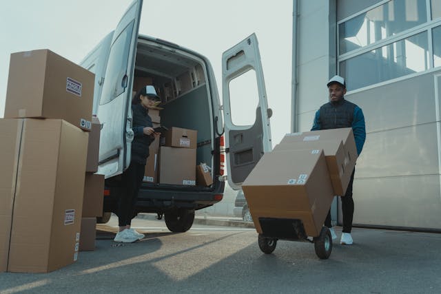 Global Cash Logistics Market Report 2024: Market Size, CAGR, Lucrative Segments And Top Regions
