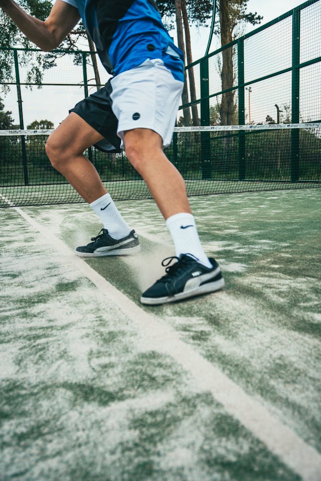 Global Athleisure Market Overview 2024: Size, Growth Rate, and Segments