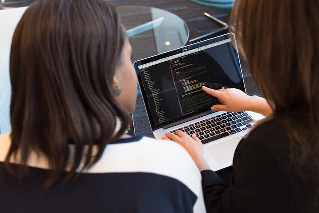 Global Cloud Data Center Market Overview 2024: Size, Growth Rate, and Segments