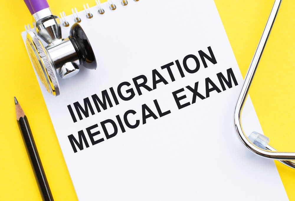 Navigating Immigration Health Screenings with Confidence: Arrae Health's Comprehensive Approach