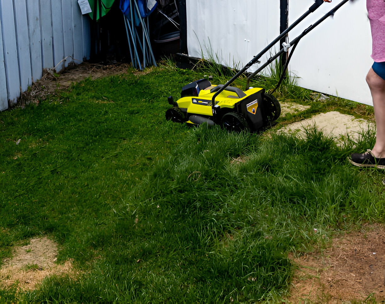  The Ultimate Guide to Lawn Fertilizing Services in Calgary