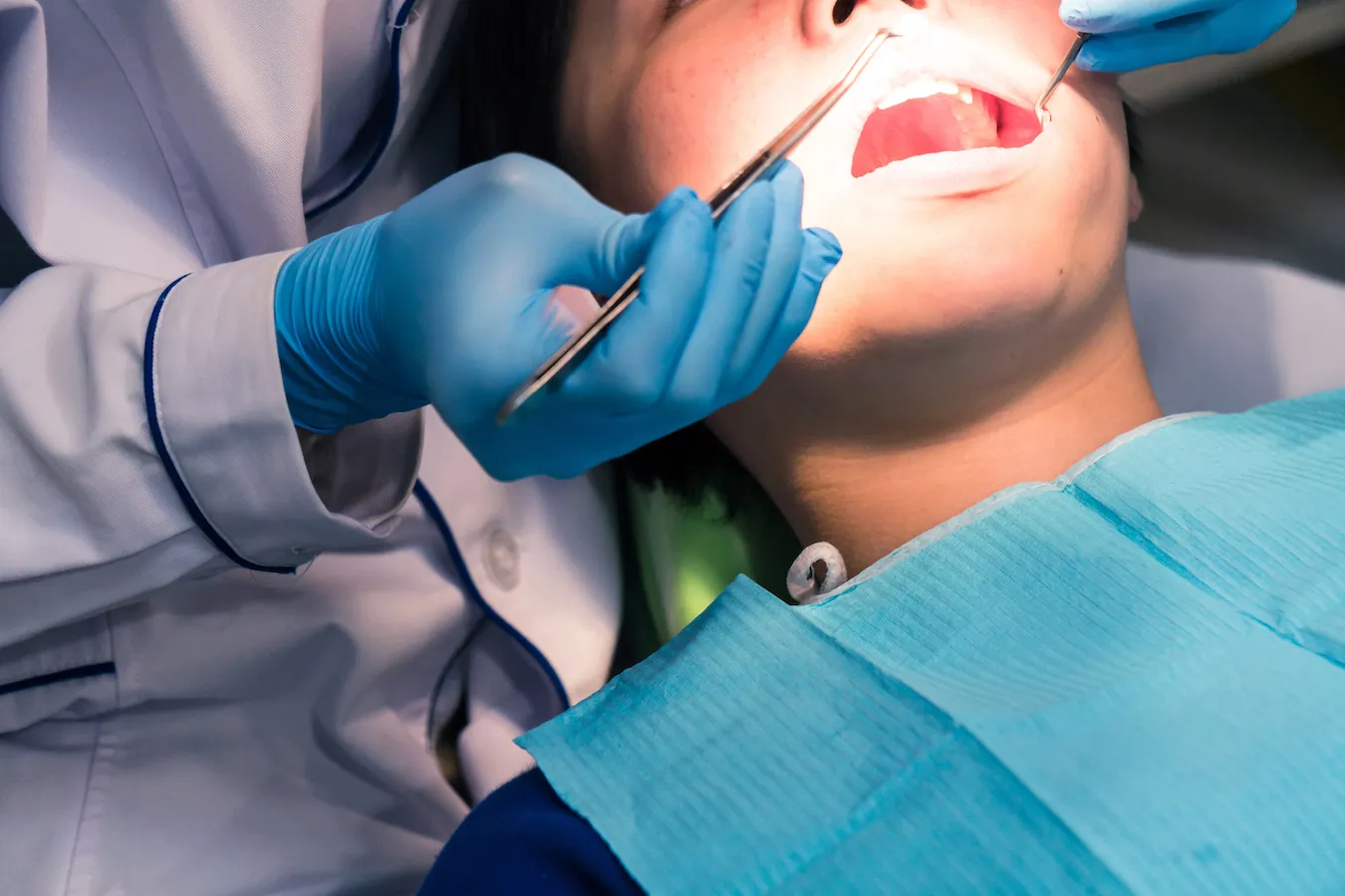 How to Prepare for Dental Emergencies When Traveling
