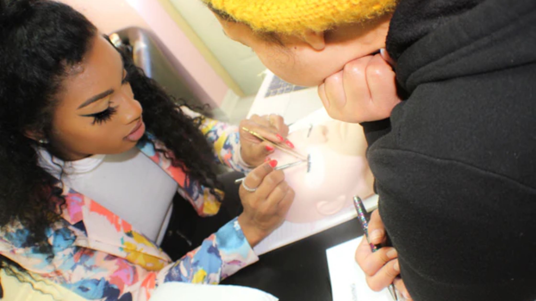                                     Lash Extension Class: Your Path To Perfection