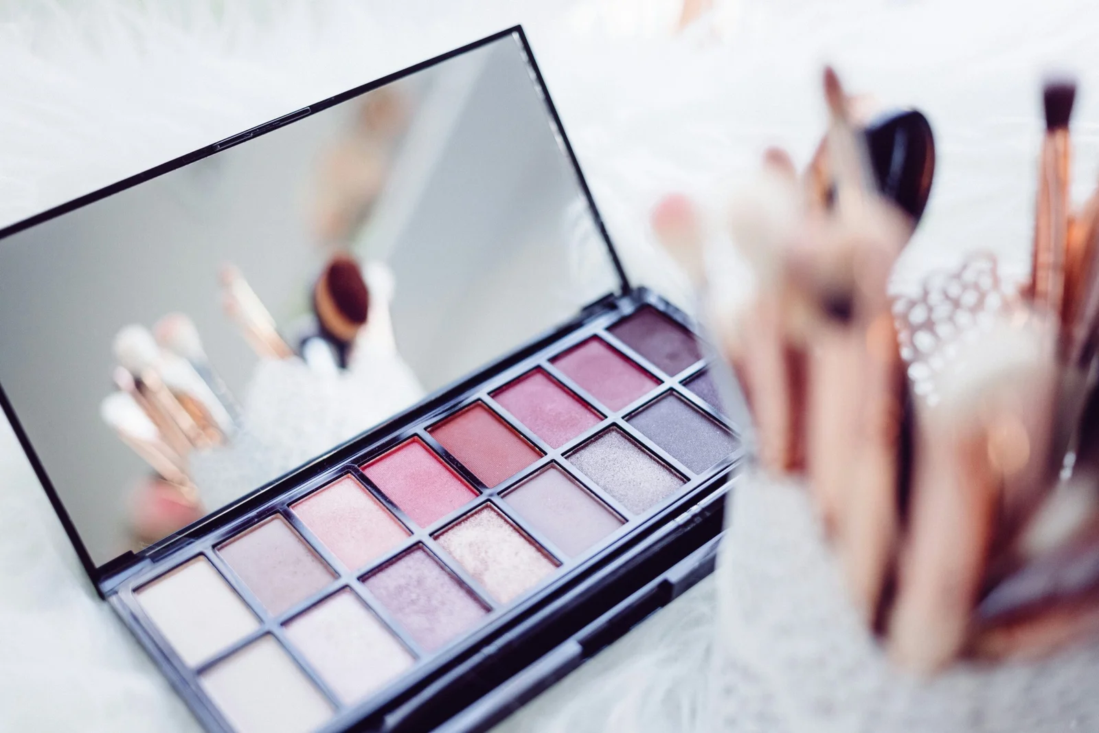 Top 10 Basic Makeup Tips and Tricks for Natural Beauty