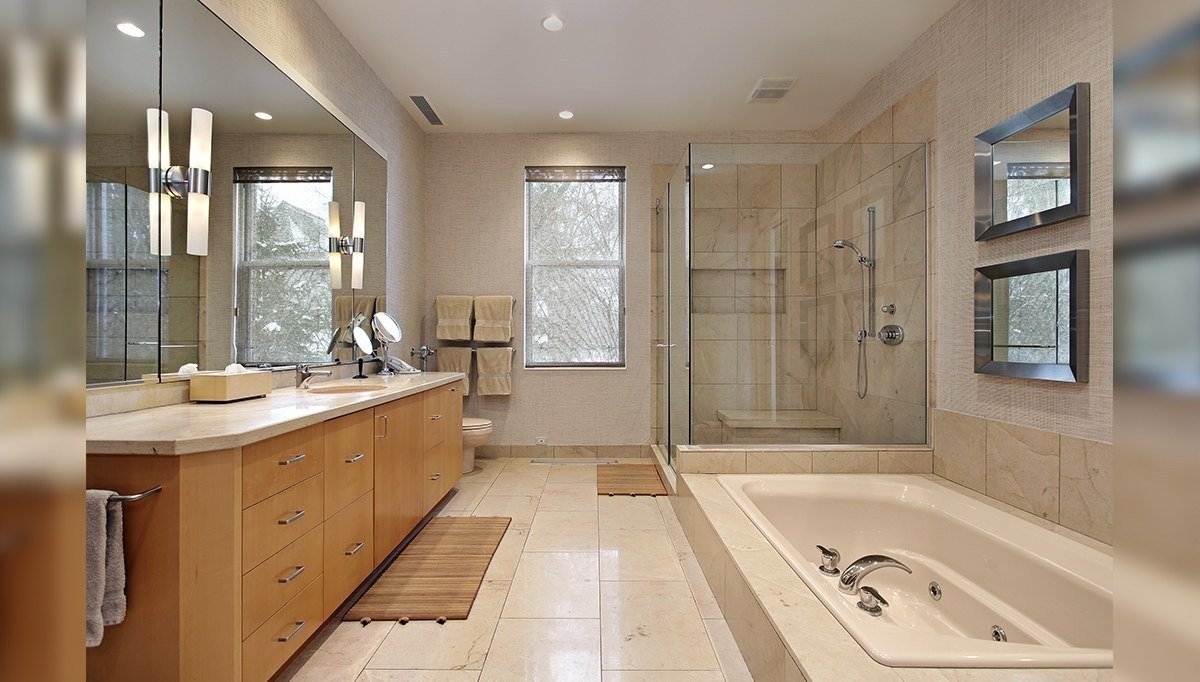 Dealing with Common Bathroom Remodel Challenges: How Experienced Contractors Handle Them