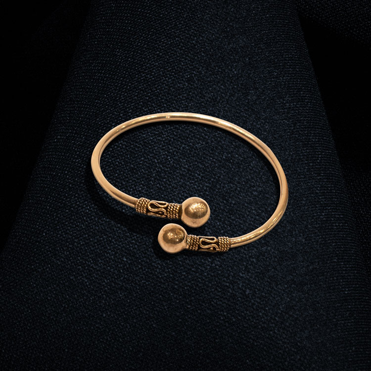 Handmade silver jewellery in Lucknow