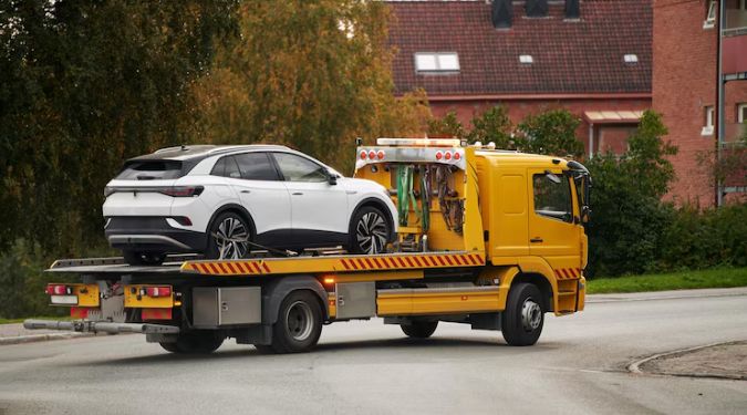 What Is The Importance Of Proper Towing Equipment?