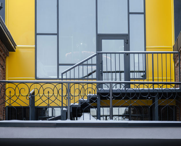 Complete Railing Solutions for Expertly Designed Spaces