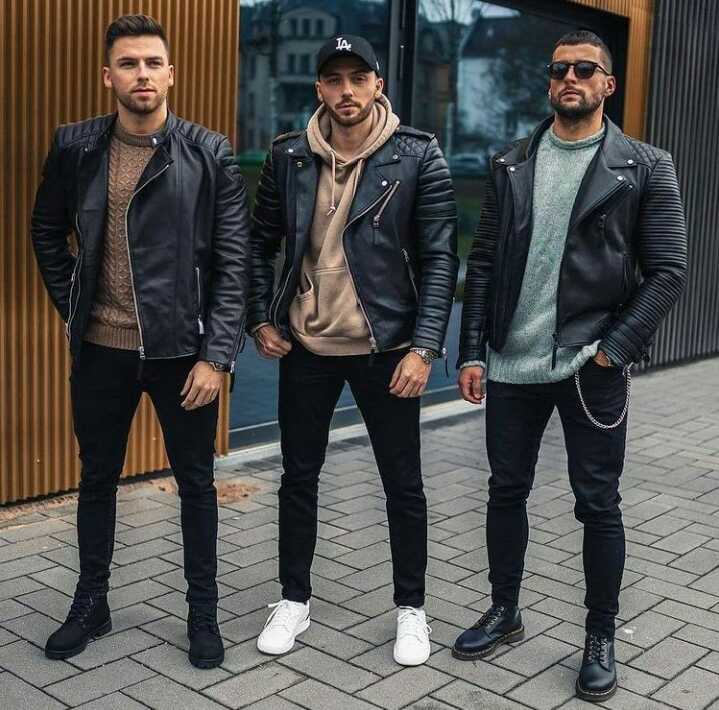 The Art of Crafting Custom Leather Clothing