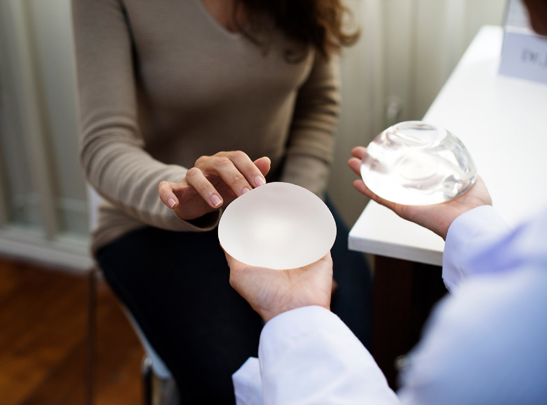 Can Mentor Implants Help Correct Breast Asymmetry?