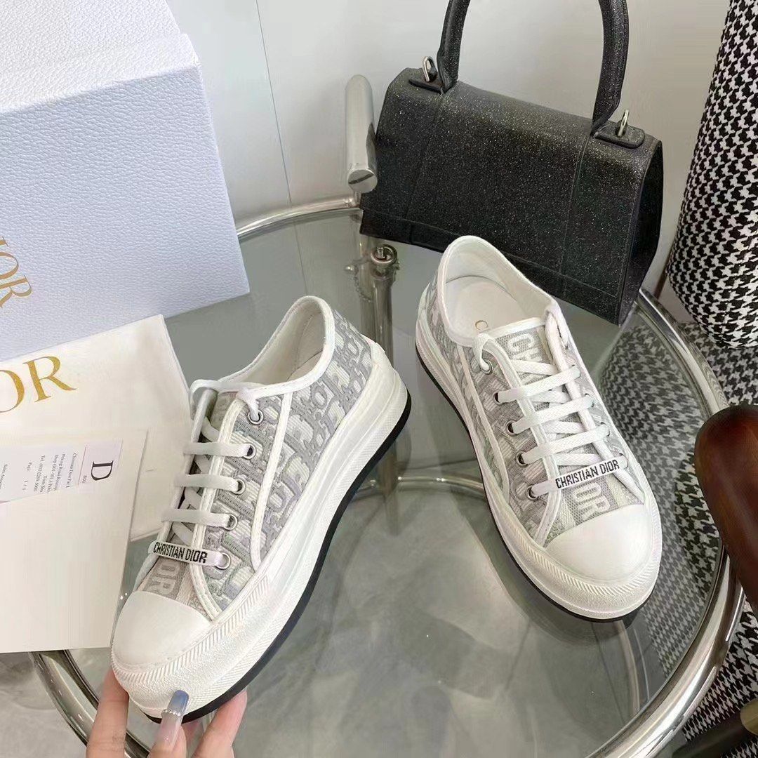 Embrace luxury with Reps Dior - The smart shopper’s guide