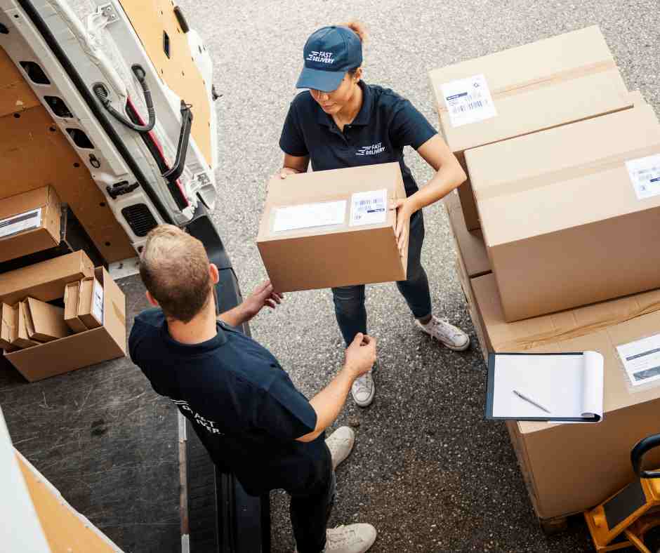 How Same-Day Delivery Makes Life Easier for Busy Professionals