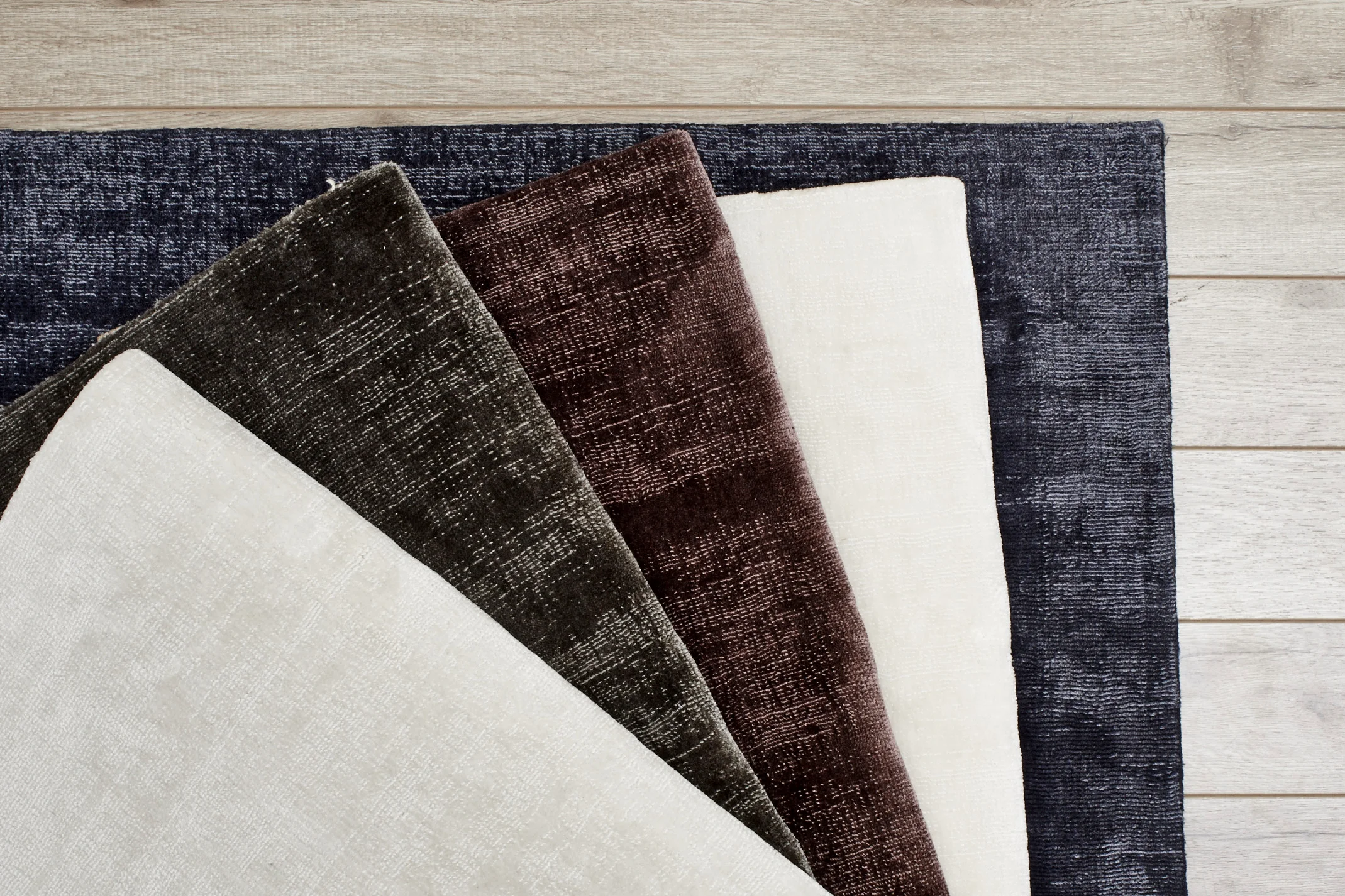Transform Your Living Space with a Luxury Carpet