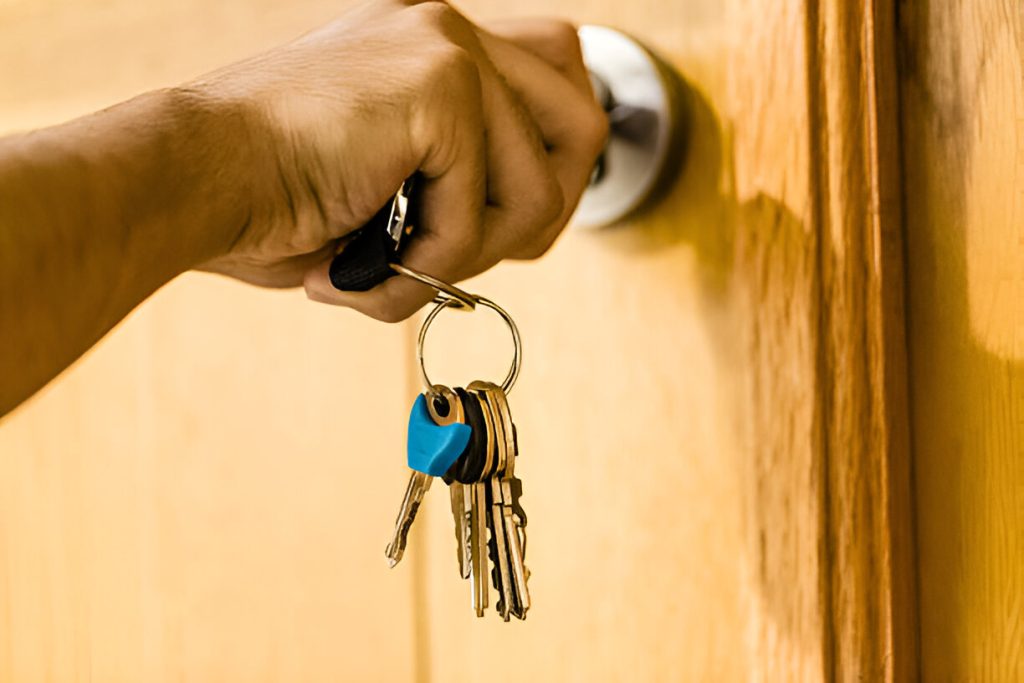 Jammed Locks: How EC1 Locksmiths Can Help