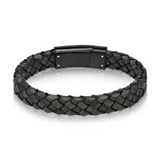 Flaunt Your Style With Silver Bracelets For Men