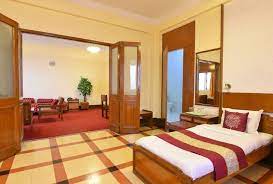  From Budget to Luxury:Best hotels for every type of traveller