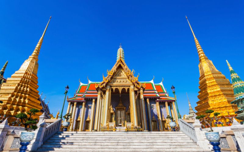 Top 10 Must-Visit Attractions for a Memorable Trip to Bangkok 