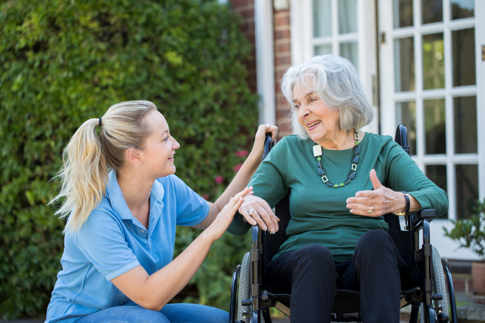 Why Do Organisations Prefer CHC33021-trained Nursing Assistants?