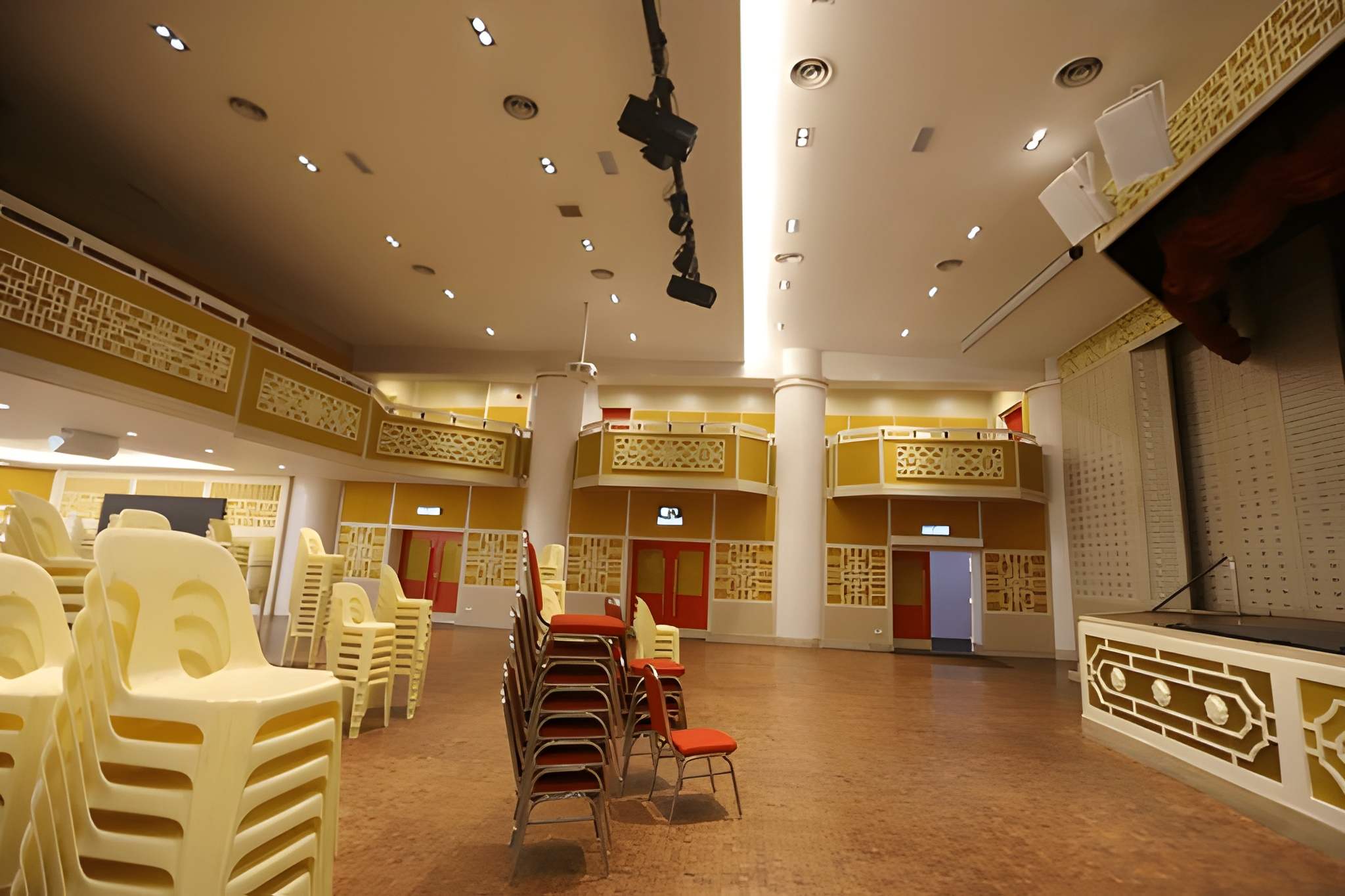 Top Locations in Perth for Hiring a Function Room