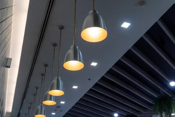 What Are the Best Lighting Tips for Commercial Spaces?