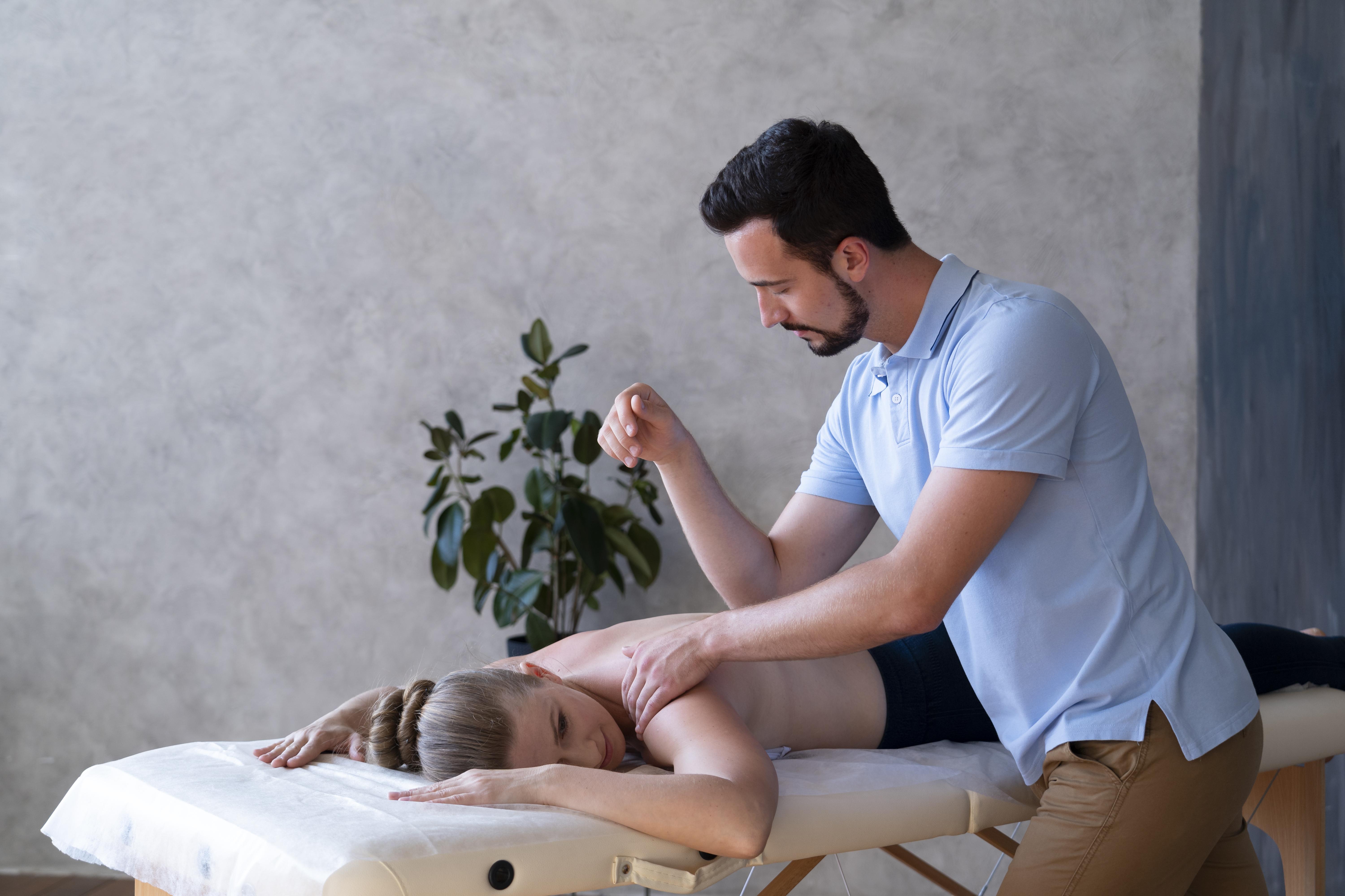 Why Should You Consider Deep Tissue Massage in Chicago, IL?