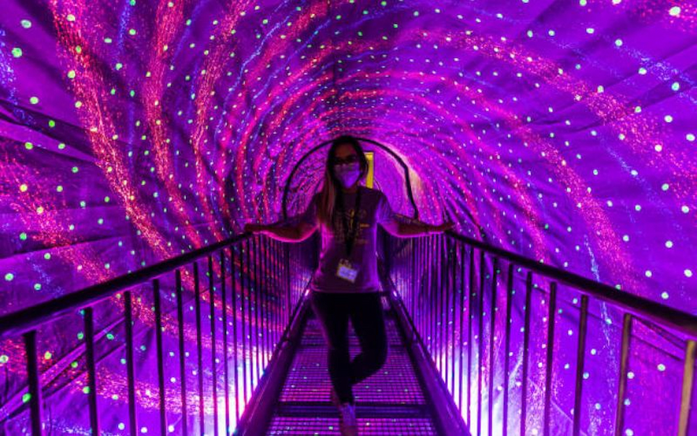 Top 10 Must-See Exhibits at the Museum of Illusions Dubai