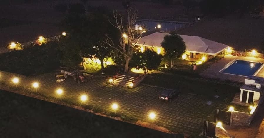 The Rustic Villa: The Best Luxury Villa in Jaipur for Parties and Family Gatherings