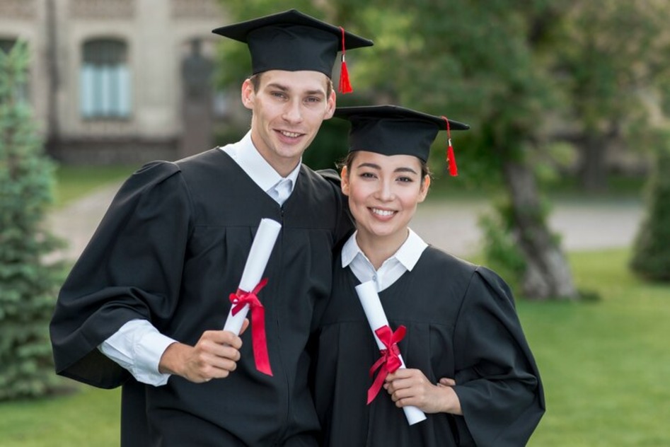 A Complete Guide to IIM Ahmedabad Admission Criteria: Your Path to Success