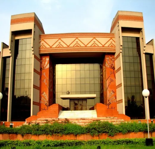 Why IIM Calcutta is the Best Choice for Management Aspirants