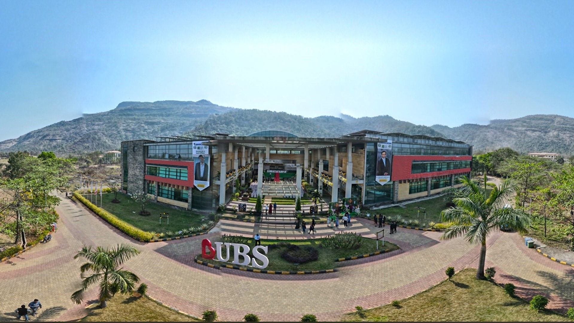 Discover Why Universal Business School is the Best for Students