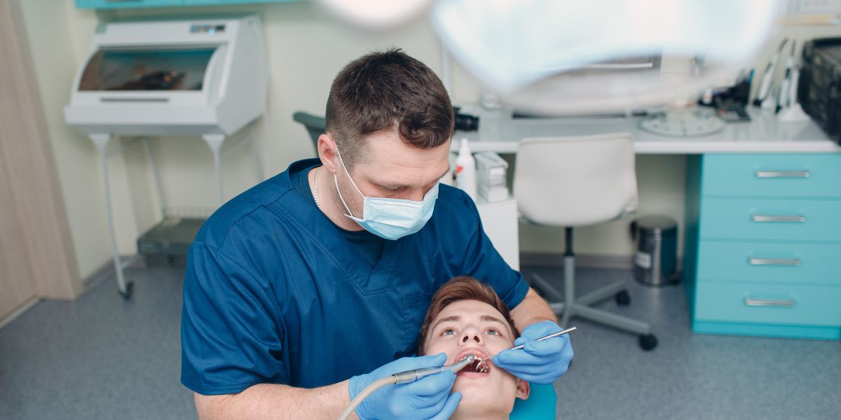 Professional Teeth Whitening: Why You Should Trust Your Dentist in Dalton, GA?