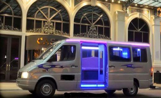 Top Reasons Why You Need A Party Bus For Valentine's Day