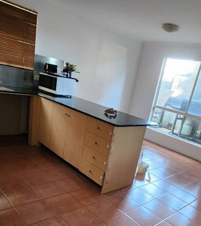 Kitchen Tilers - Ways to Maximise Space in a Small Kitchen